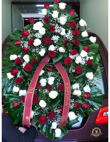 Corona “Siempre en Nuestro Recuerdo”